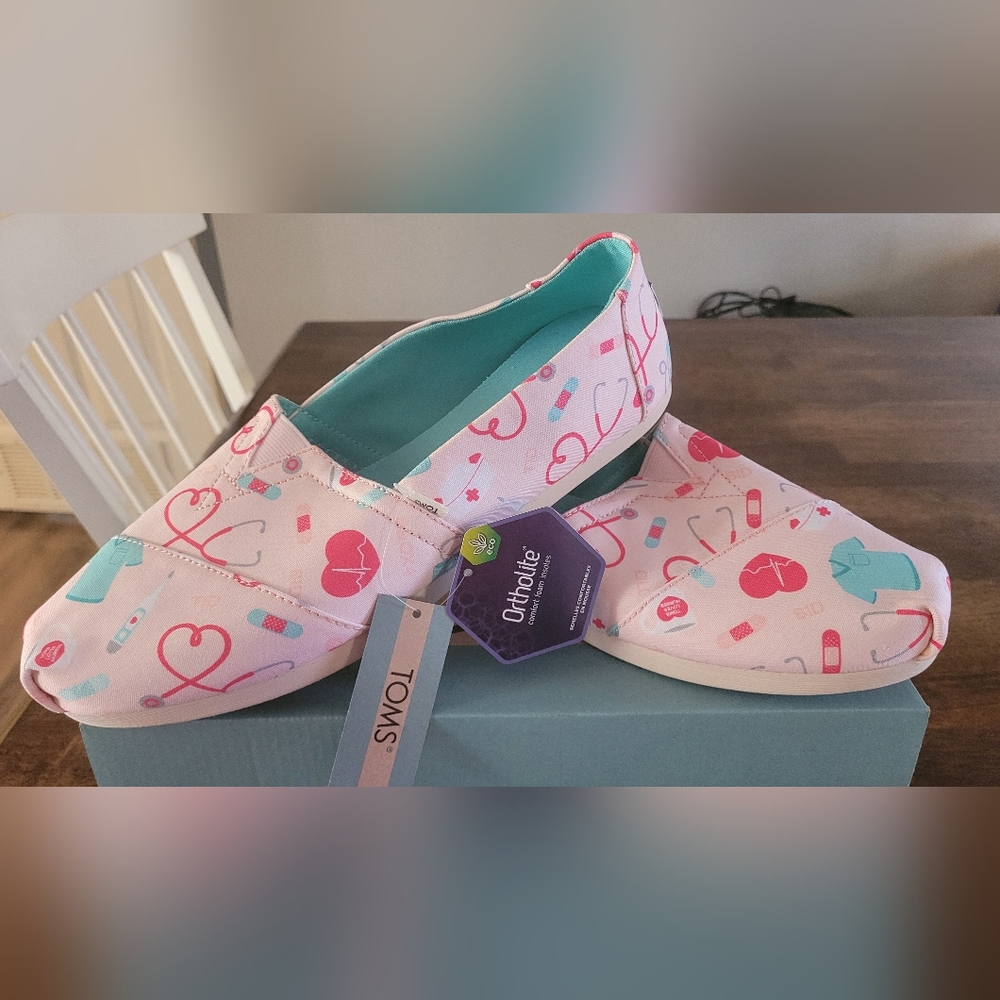 TOMS Pink Nurse Appreciation Print